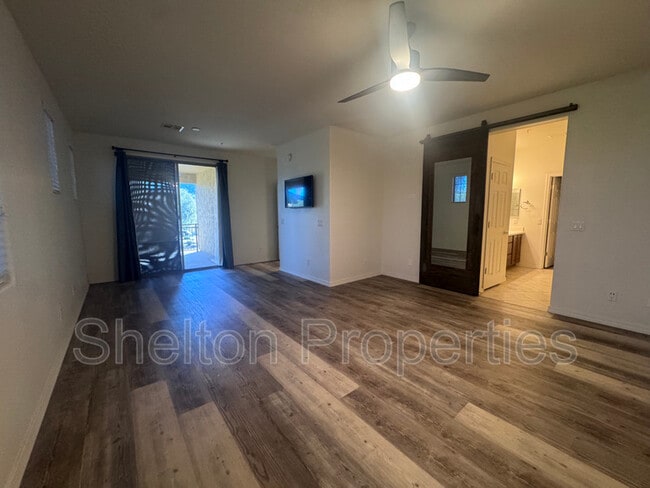 Building Photo - 29128 N 22nd Ave