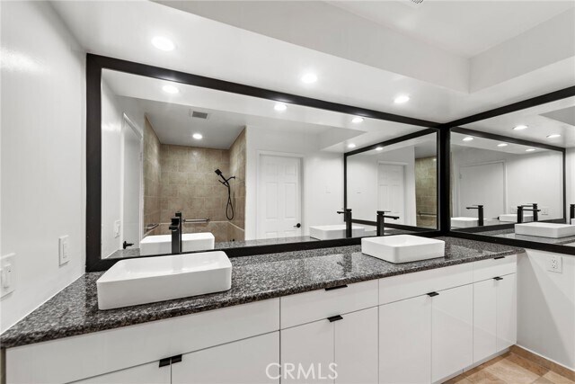 Building Photo - 32371 Caribbean Dr