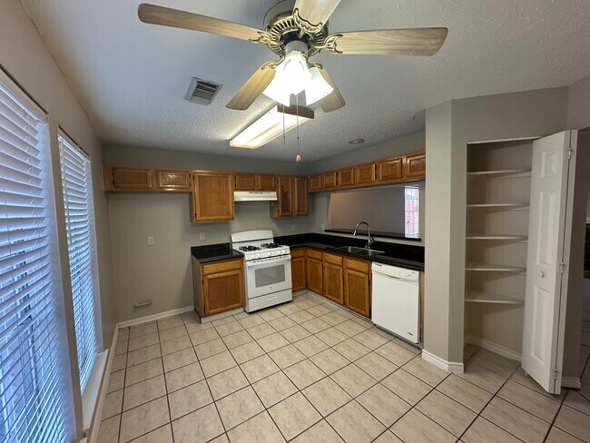 Building Photo - 20031 S Pecos Valley Trail