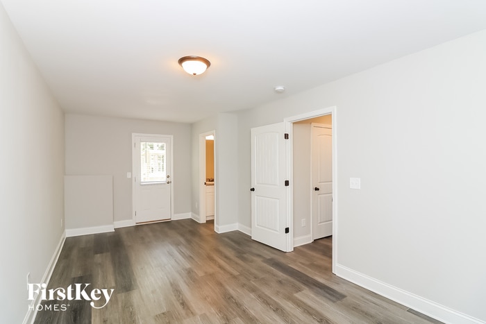 Building Photo - 107 Woodside Ct