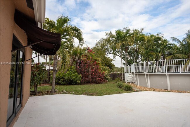 Building Photo - 13565 SW 116th Terrace