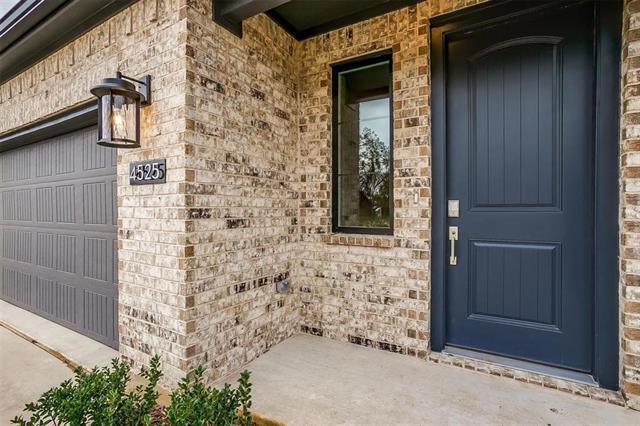 Building Photo - 4525 Hogan's Alley Dr