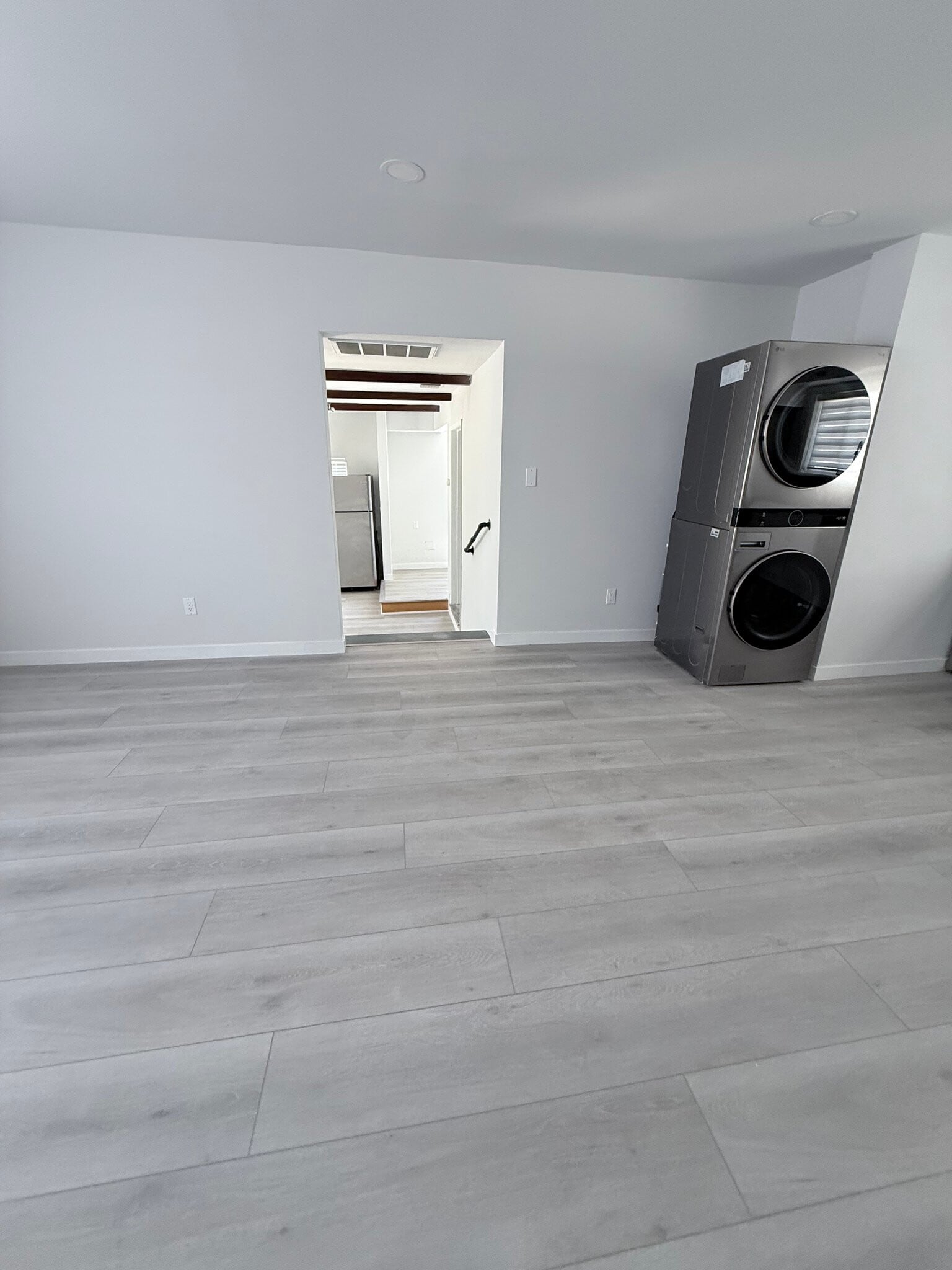 Building Photo - 2826 Altura Ave