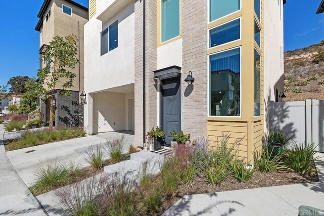 Building Photo - 8177 Rose Quartz Cir