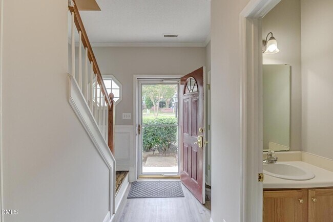 Building Photo - 4636 Vendue Range Dr