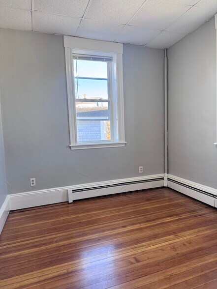 Building Photo - 36 Endicott St