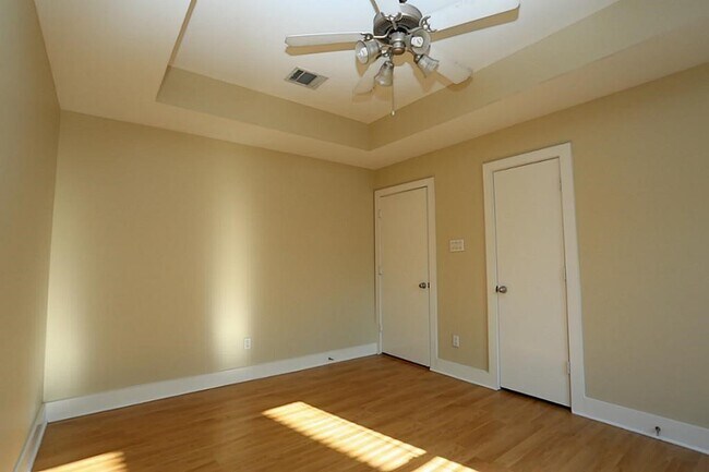 Building Photo - 3576 Link Valley Dr.
