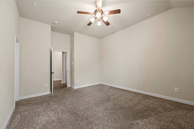 Building Photo - 2703 Barrington Branch Dr