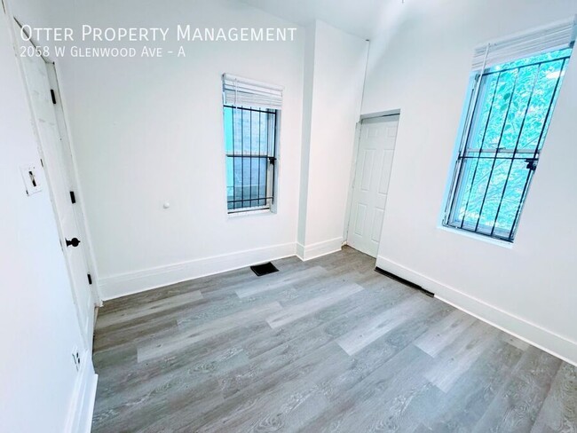 Building Photo - 2058 W Glenwood Ave