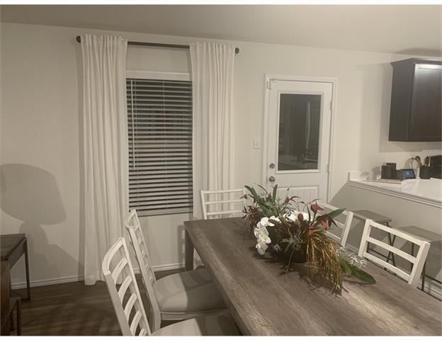 Building Photo - 2226 Nightgrove Cir