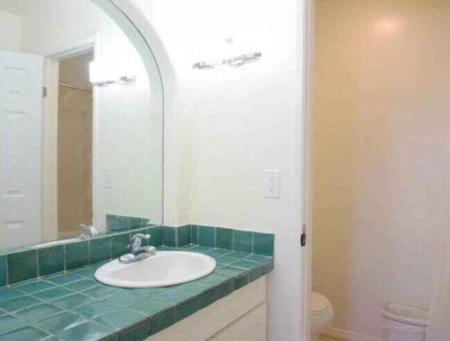 Building Photo - 7765 W 91st St