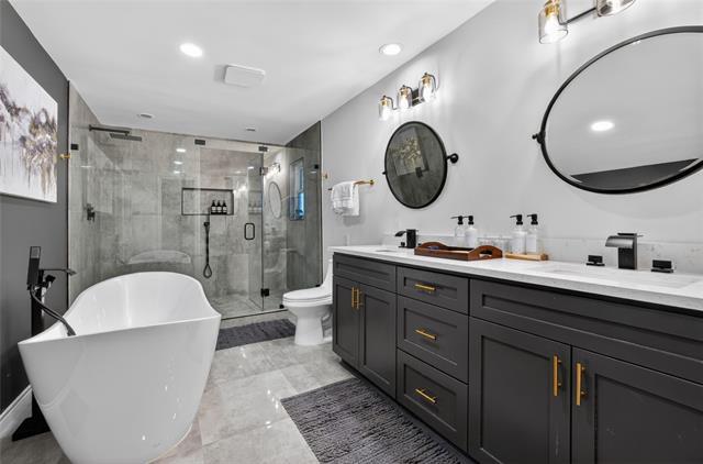 Building Photo - 6873 Greenwich Ln