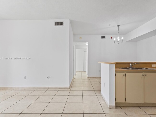 Building Photo - 7260 NW 114th Ave