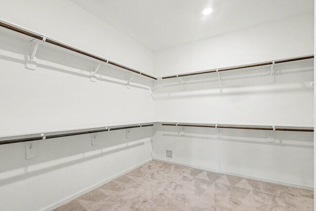 Building Photo - 9407 Sea Star Ln