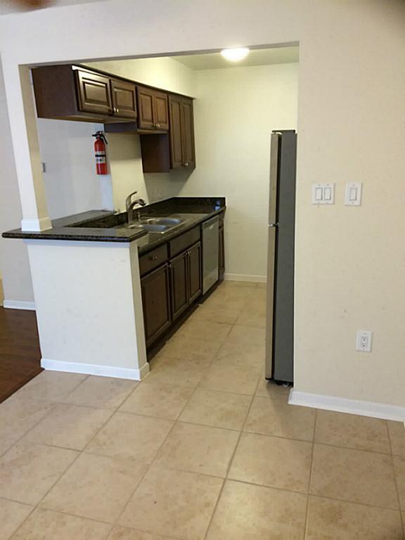 Building Photo - 1275 Witte Rd