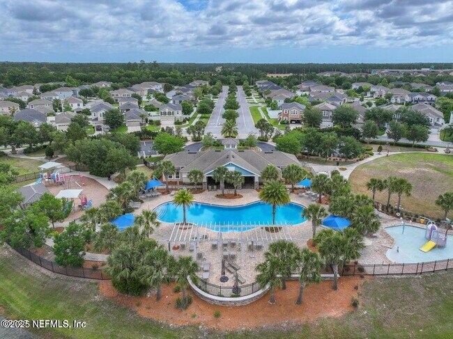 Building Photo - 7030 Crispin Cove Dr