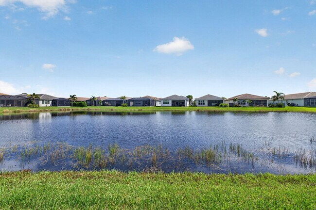 Building Photo - 13352 SW River Rock Rd