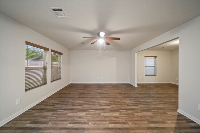 Building Photo - 15536 Briar Forest Dr