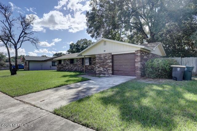 Building Photo - 4150 Lazy Hollow Ln N