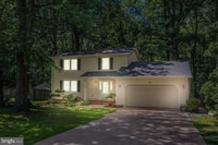 Building Photo - 11816 Rutherford Dr