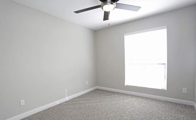 Building Photo - 2 bedroom in Houston TX 77084