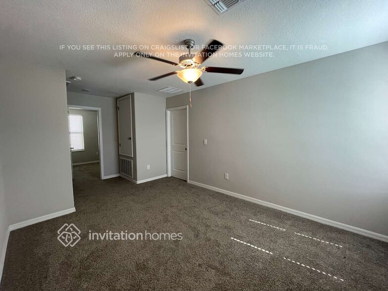 Building Photo - 7715 Silver Berry Ct