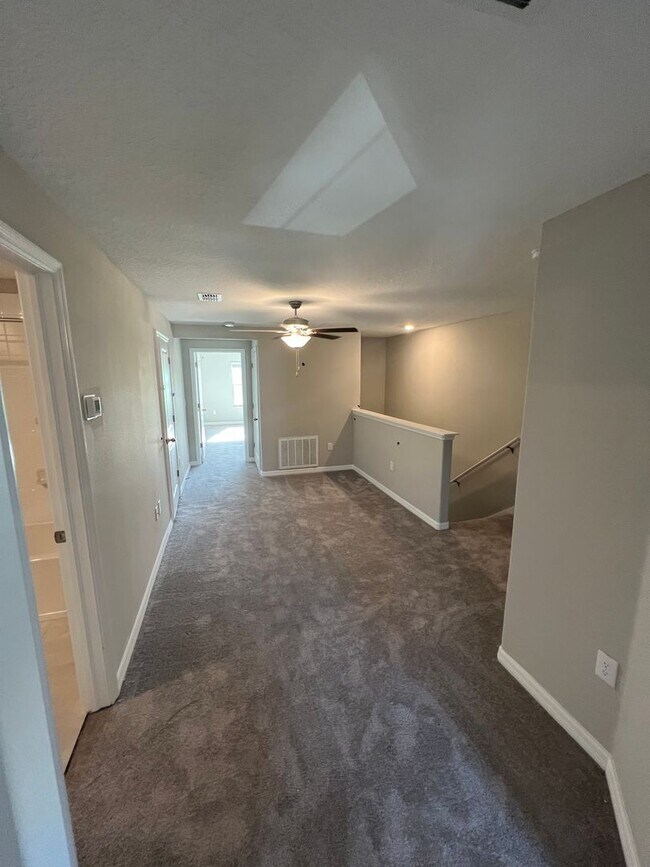 Building Photo - 14354 Easy Goer St