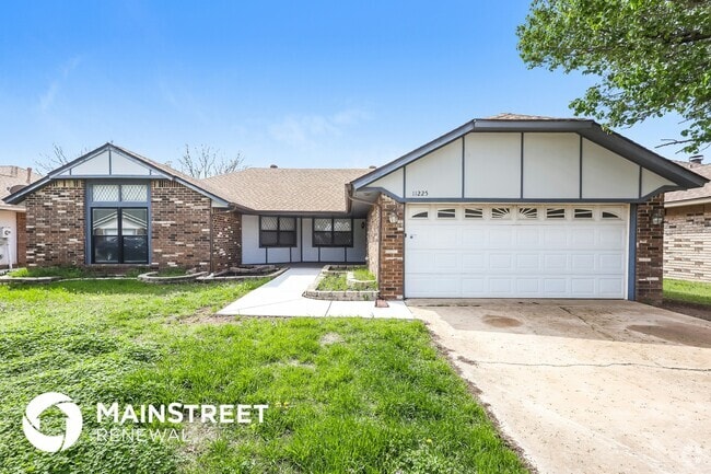Building Photo - 11225 Cimarron Dr