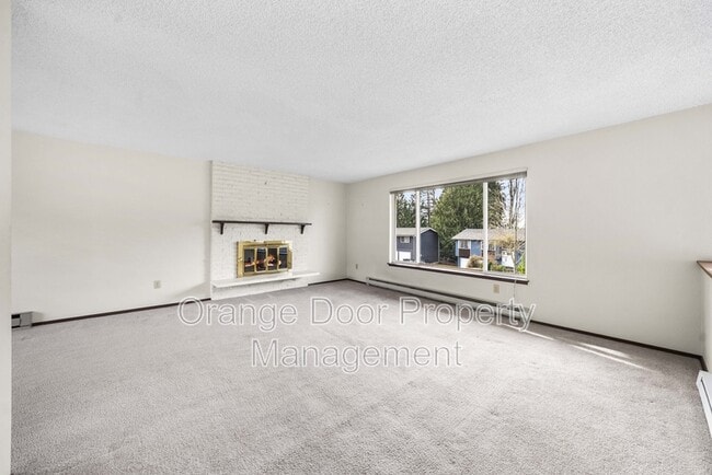 Building Photo - 13410 115th Ave NE