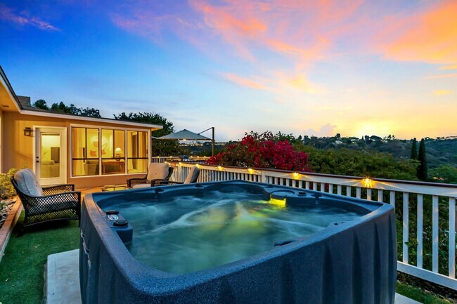 Building Photo - 4853 Twain Ave