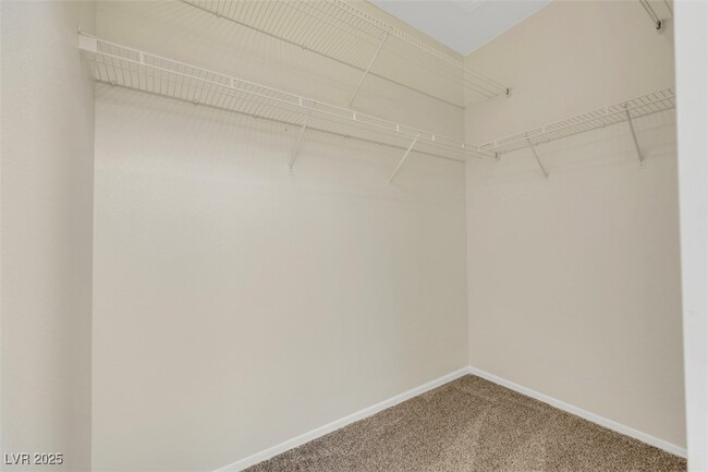 Building Photo - 495 Elm Crest Pl