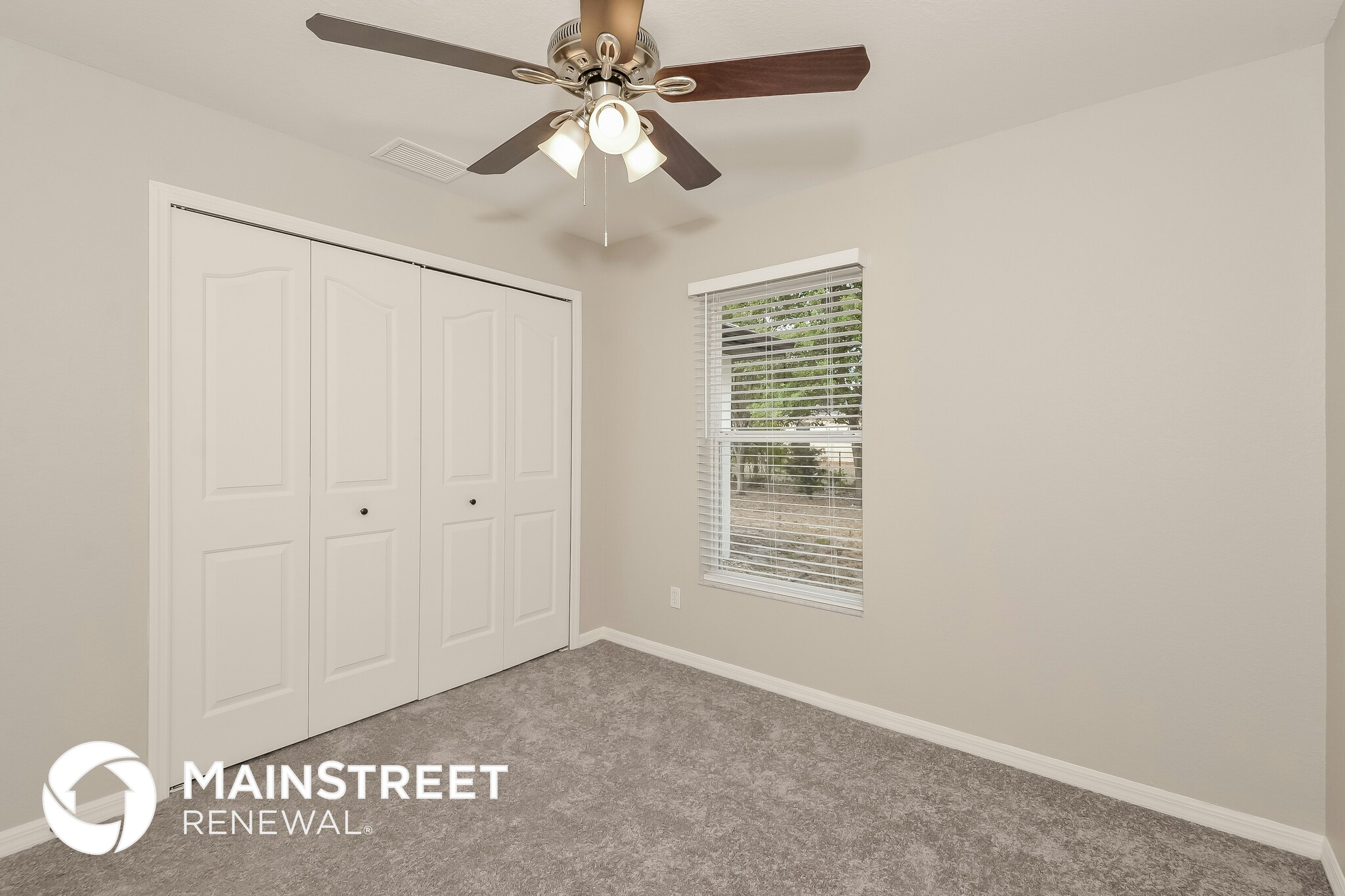 Building Photo - 2205 Honey Ln