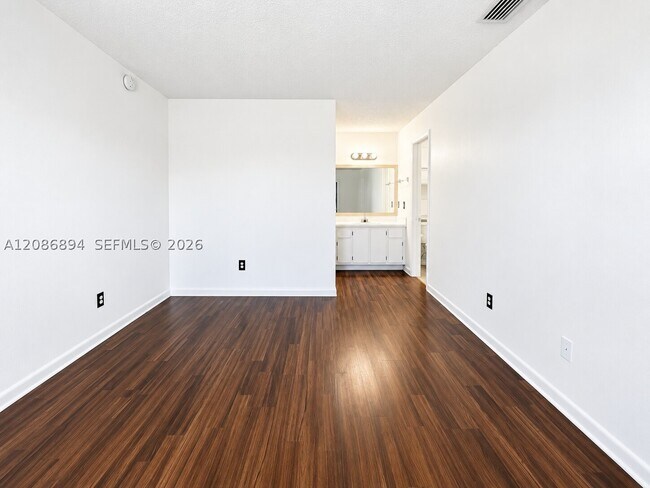 Building Photo - 14917 SW 104th St