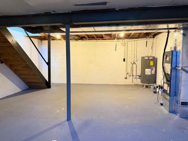 Building Photo - Beautiful 2-Bedroom 1.5 Bathroom Home in Elizabethtown School District!