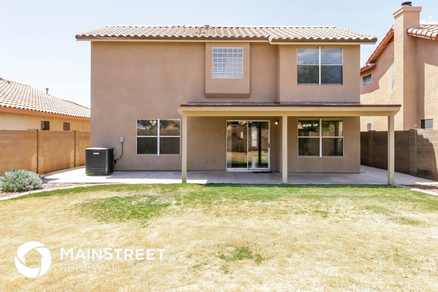 Building Photo - 2607 N 125th Dr