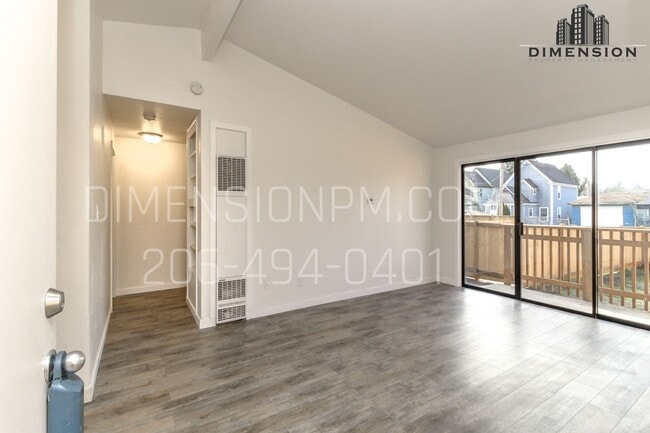 Building Photo - 1014 S State St