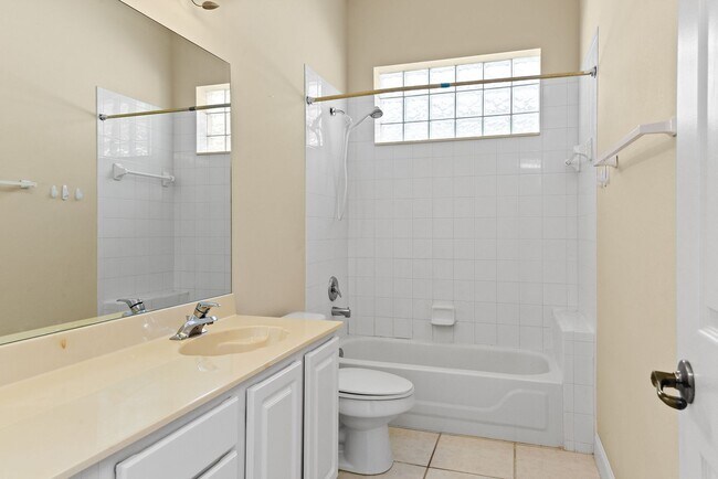 Building Photo - Avalon Park at Turtle Creek 3 bedroom home