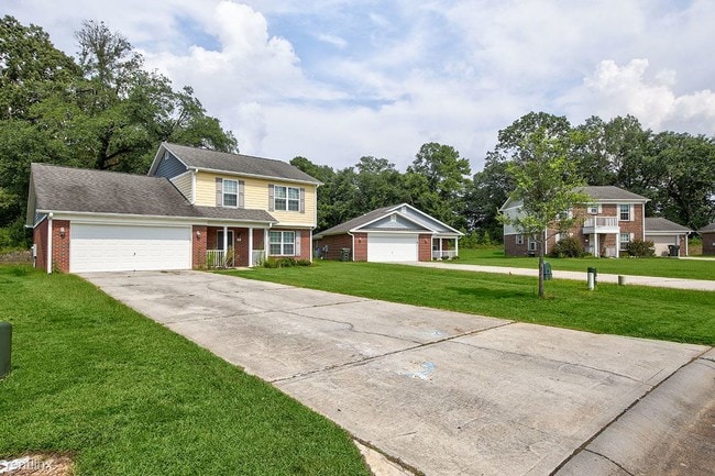 Building Photo - 4 br, 2.5 bath House - Oak Hollow