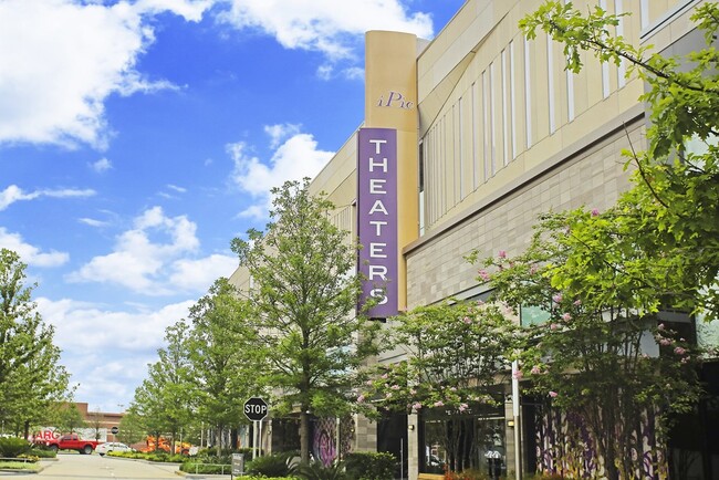 Building Photo - 3922 W Alabama St