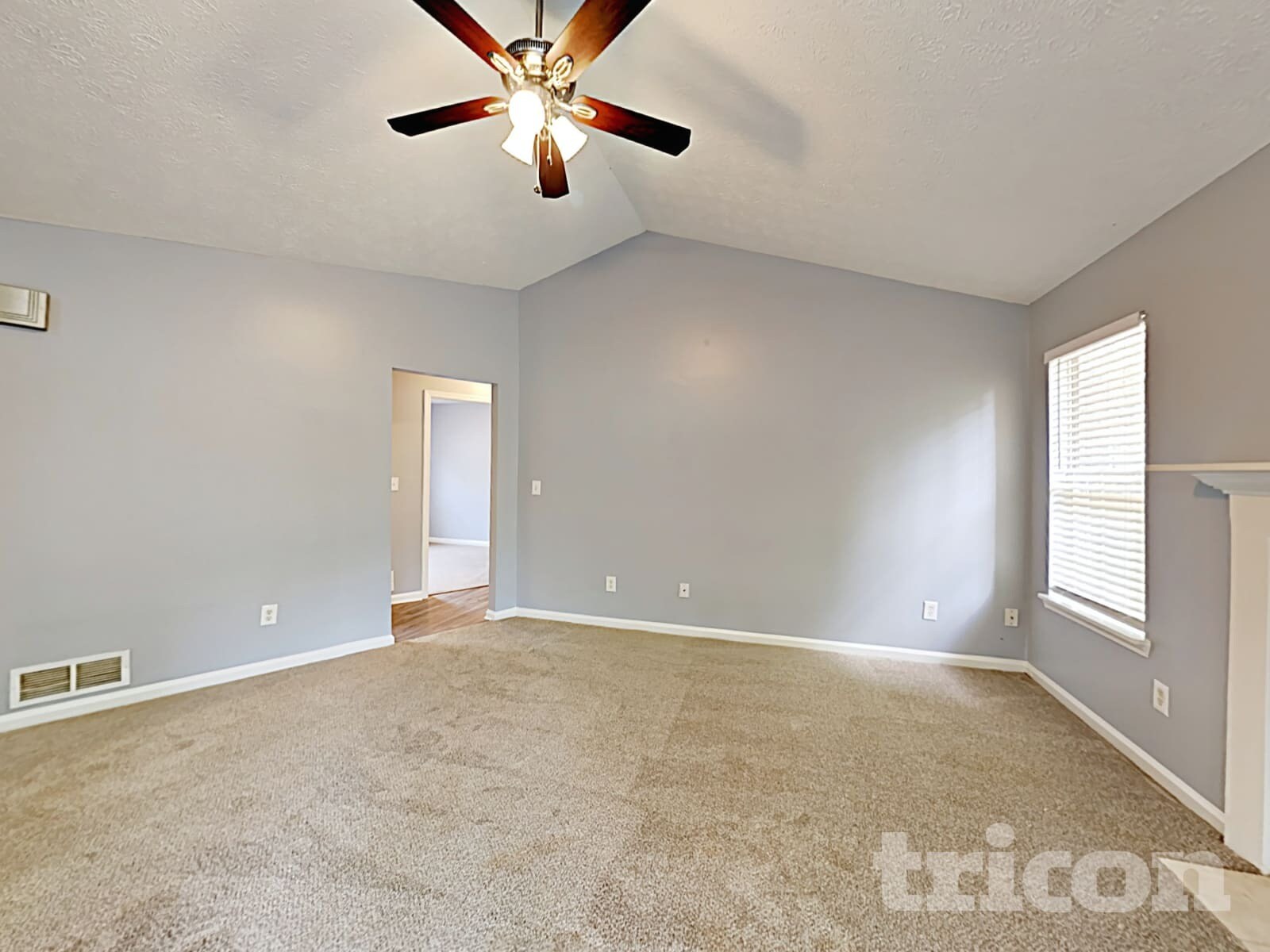 Building Photo - 1185 Mercury Dr SE