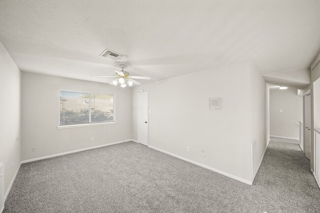 Building Photo - 6514 Winkleman Rd