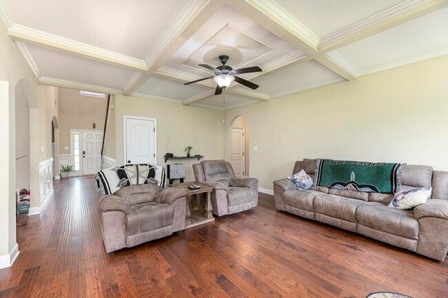 Building Photo - 2183 Bandera Dr