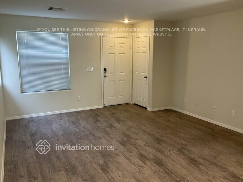 Building Photo - 9153 Starling Wing Pl