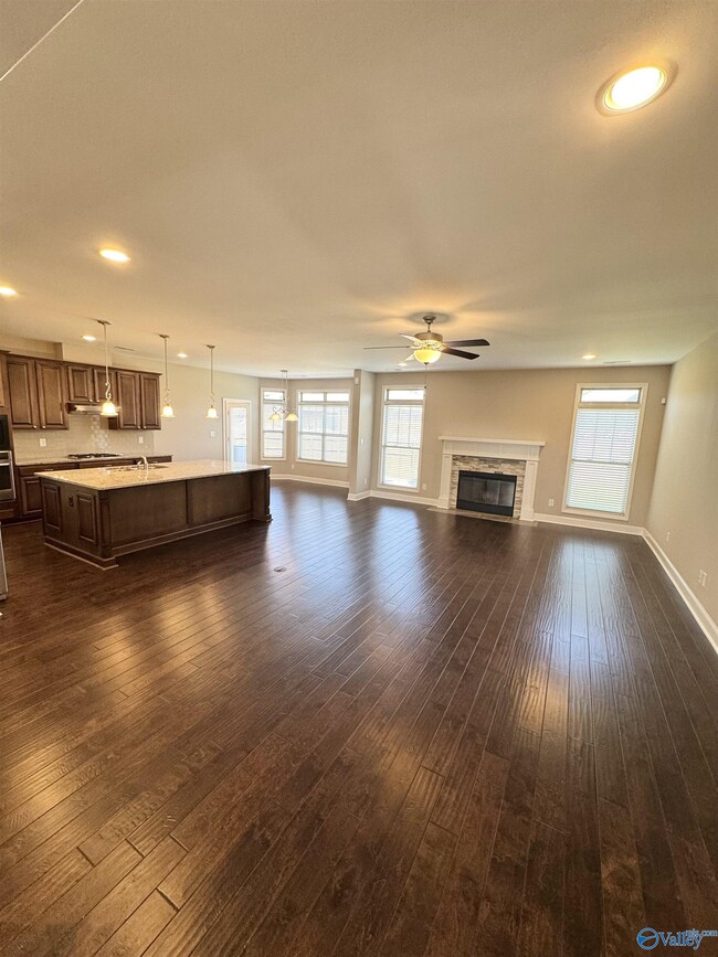 Building Photo - 109 Stonebury Ct
