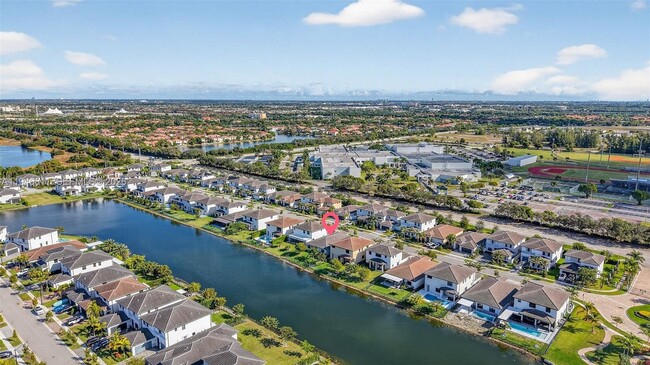 Building Photo - 4398 SW 173rd Ave