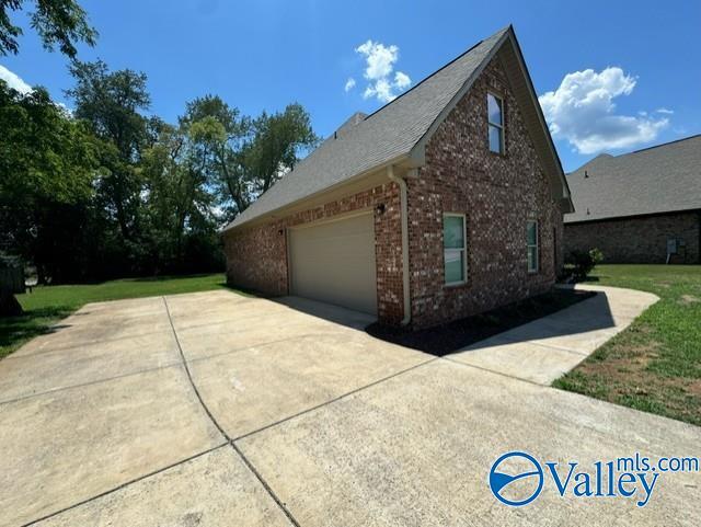 Building Photo - 133 Matilda Dr