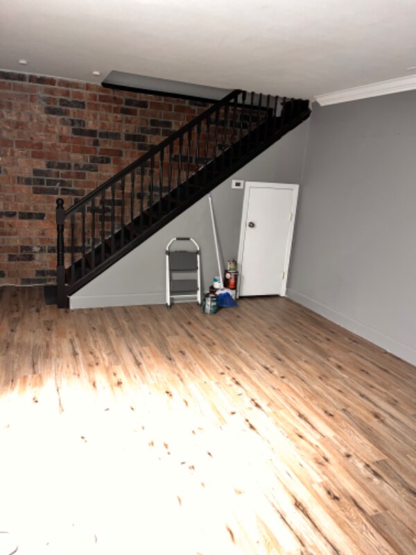 Building Photo - 4762 Greenholme Dr