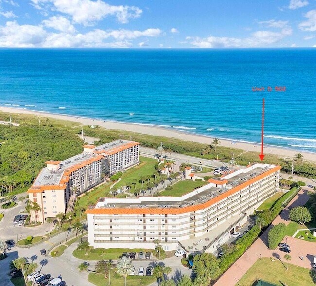 Building Photo - 2871 N Ocean Blvd