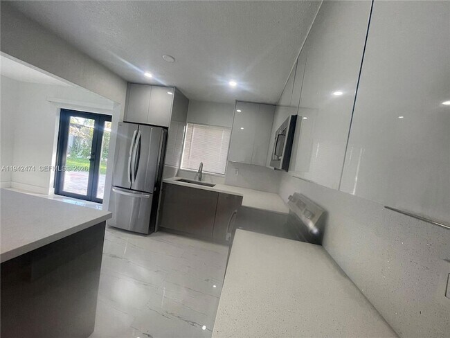 Building Photo - 9124 SW 180th St