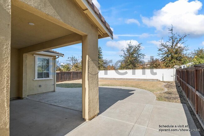 Building Photo - 1181 Navigator Dr